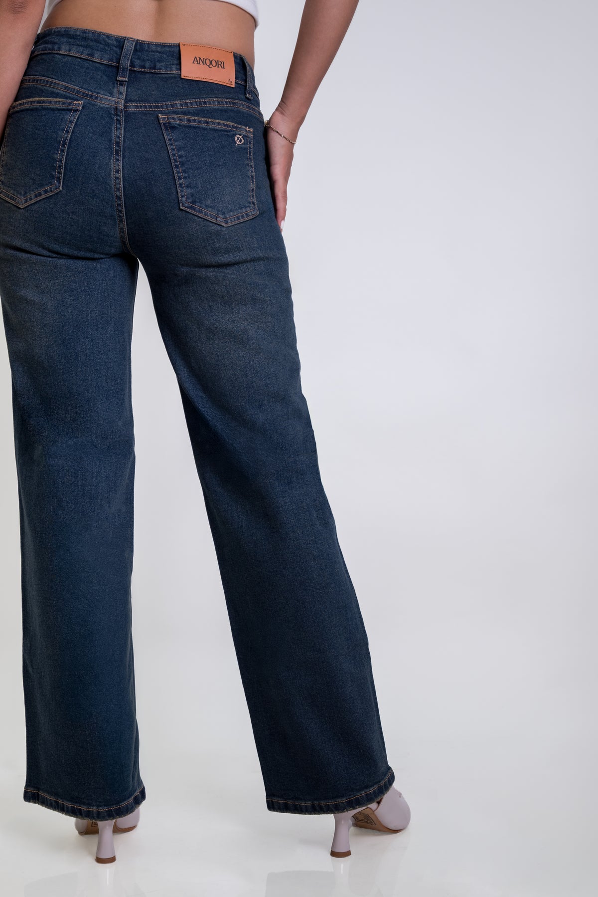 WIDE LEG SEMICADERA